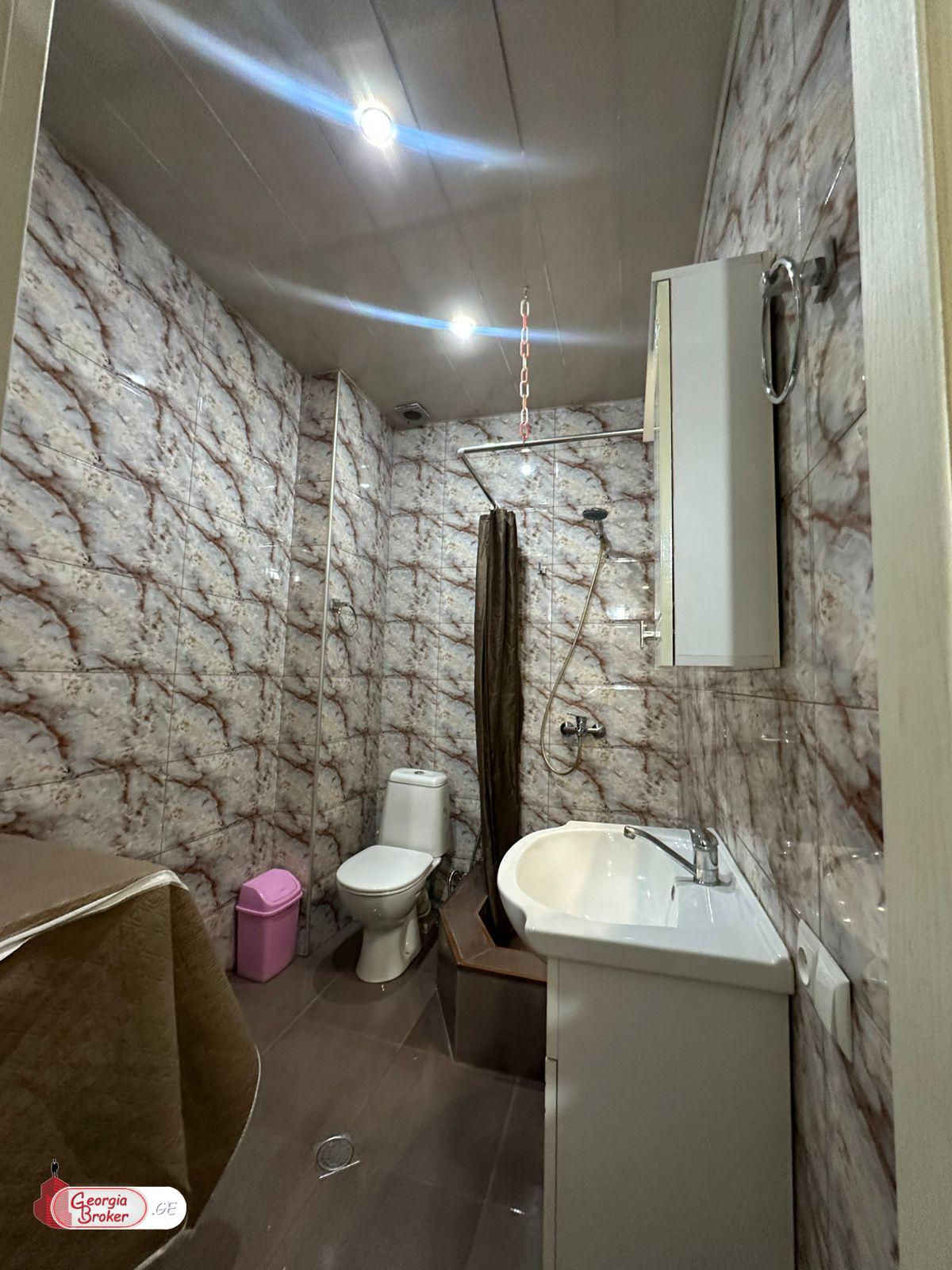 nearly repaired 3-room apartment for sale